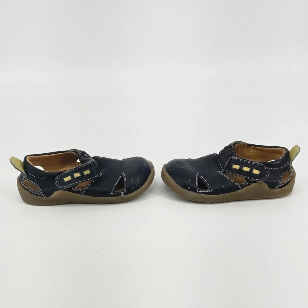 Livie & Luca Black Leather Closed Toe Fisherman Sandals Toddler Size 8 Retired